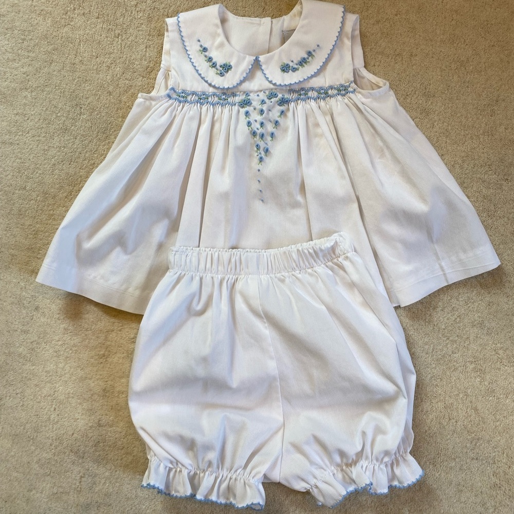 Baby girl smocked set, size 12mo